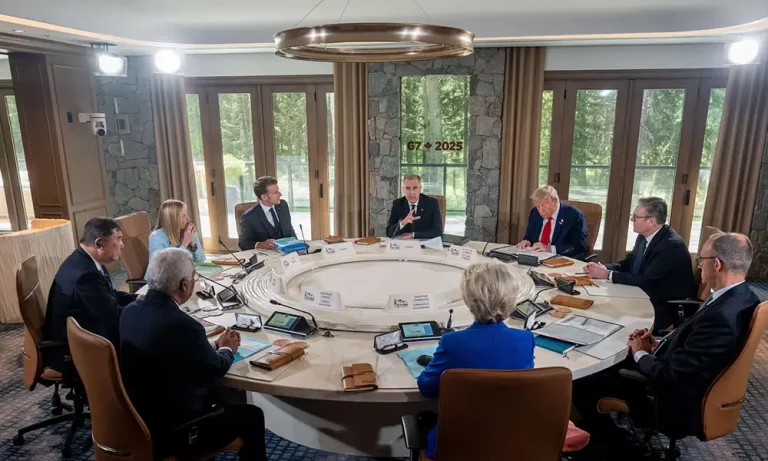Pte Trump abandona la Cumbre del Grupo de los 7