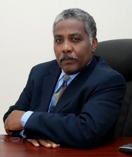 Muere el periodista Arcadio Vargas Evertz