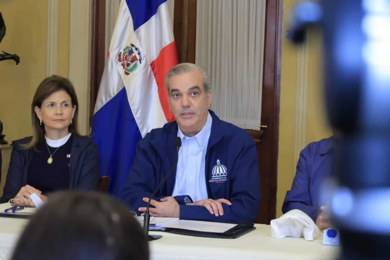 El Gobierno mantiene cierre de labores en provincias en alerta roja
