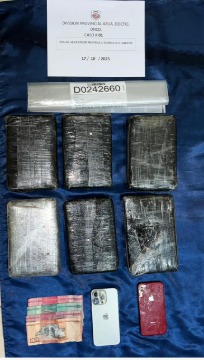 Arrestan dos hombres en Azua y ocupan mas de 7 mil gramos de cocaina