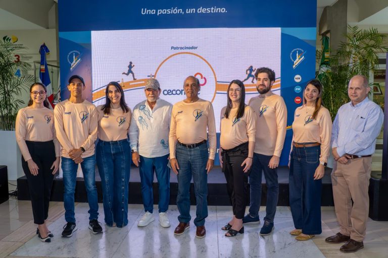 Maratón Monumental consolida a Santiago como destino maratonista de clase mundial