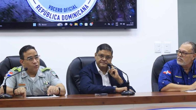 Tres muertos y 50 intoxicados por alcohol en primer boletín del COE