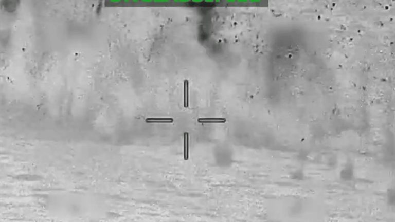 Estados Unidos ataca una nueva lancha en el Pacífico y mata a dos tripulantes