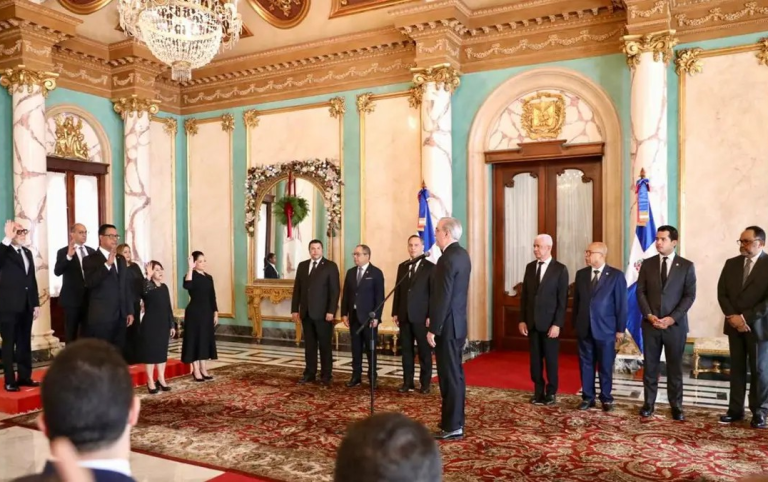 Pte Abinader juramenta a nuevos jueces en la Suprema Corte de Justicia