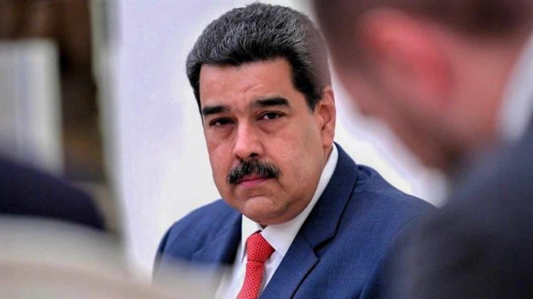 Rusia llama a Estados Unidos liberar a Maduro y su esposa Cilia Flores