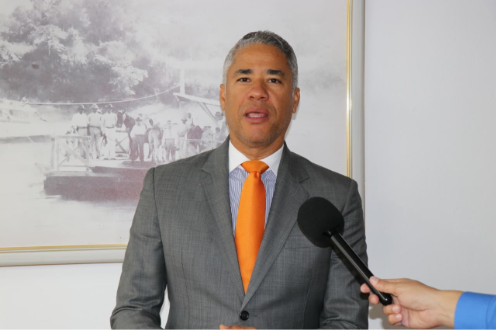 Andrés Cueto afirma que Ley 47-25 fortalece transparencia y consolida el cambio en las contrataciones públicas