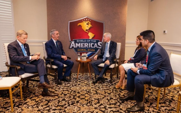 Pte Abinader se reúne con secretario de Energía de EE. UU.