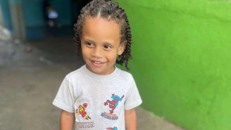 Niño de dos años muere ahogado en una cubeta llena de agua