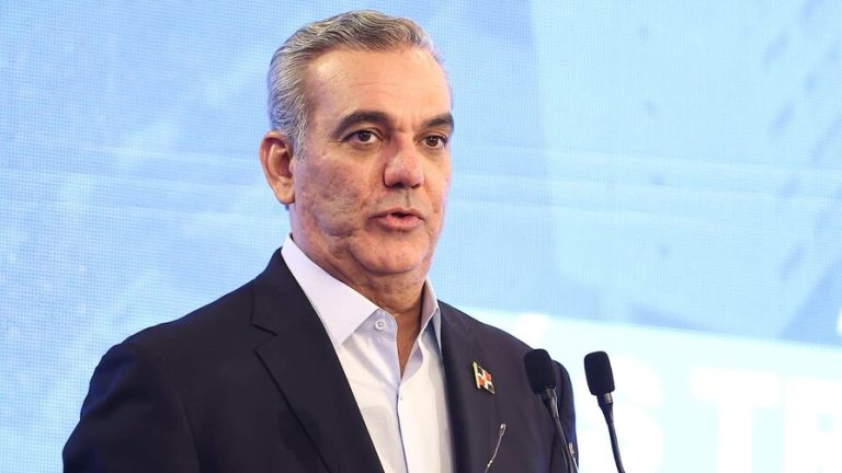 Pte Abinader dispone la «detención inmediata» del proyecto minero Romero en San Juan
