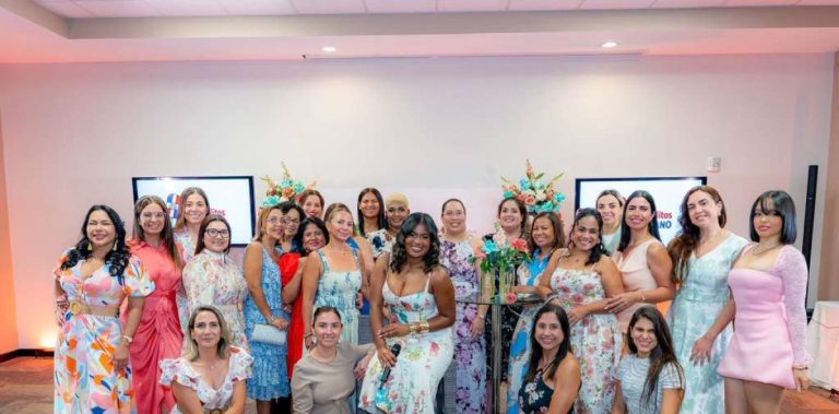 Mujeres latinas decididas a abrirse paso y cumplir sus metas