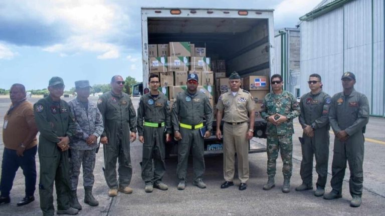 Para asistir a afectados por los terremotos Gobierno Dominicano envia medicamentos a Venezuela
